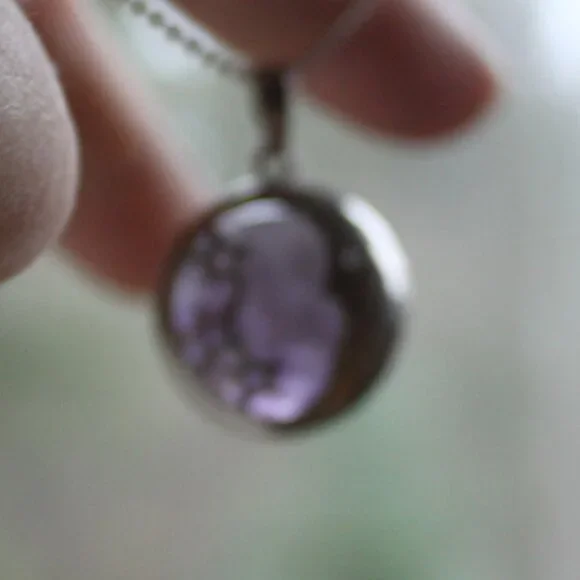 Silver Amythyst Moon Pendant on Sterling ballchain necklace - Picture 4 of 4